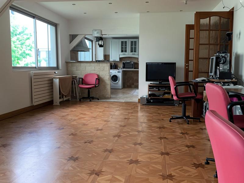 Appartement - 130 m² - 4 pièces