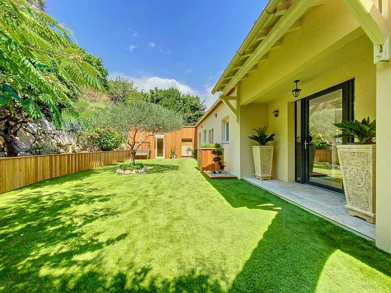 Villa - 185 m² - 7 pièces