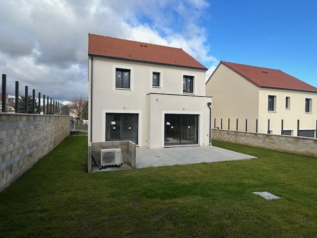 Maison - 128 m² - 6 pièces