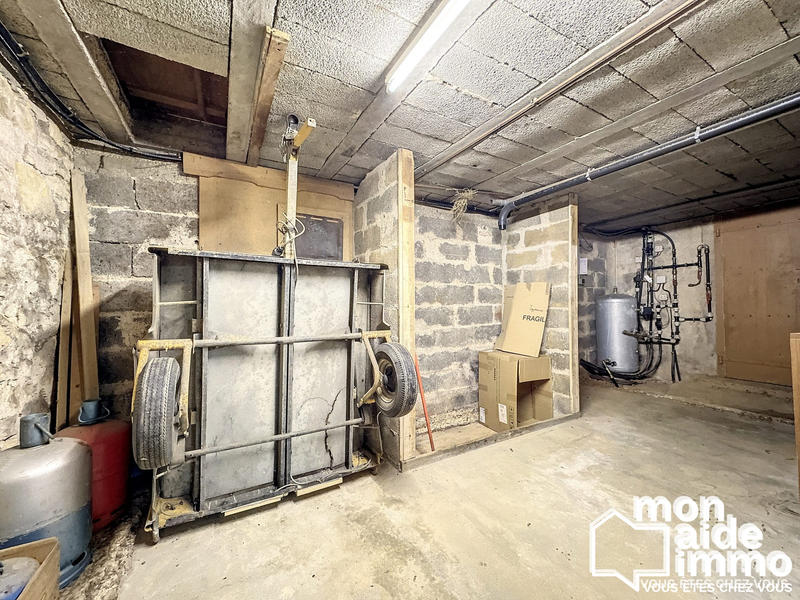 Maison - 160 m² - 10 pièces