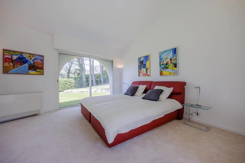 Maison - 540 m² - 10 pièces