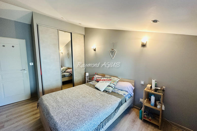 Maison de village - 265 m² - 11 pièces