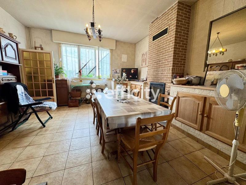 Maison - 138 m² - 4 pièces