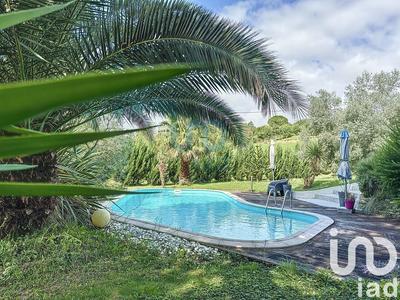 Maison - 135 m² - 5 pièces