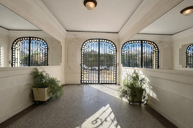 Appartement - 112 m² - 5 pièces