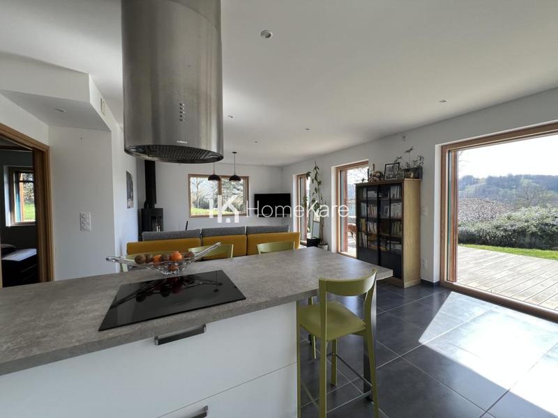 Maison - 117 m² - 5 pièces