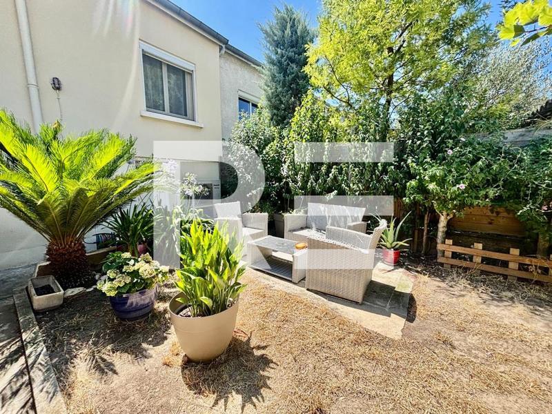 Maison - 103 m² - 5 pièces