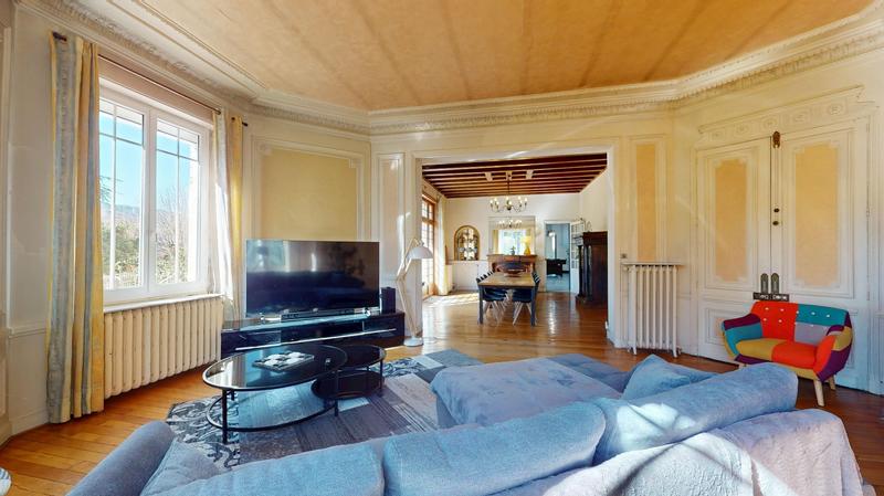 Maison de maîtres - 420 m² - 13 pièces