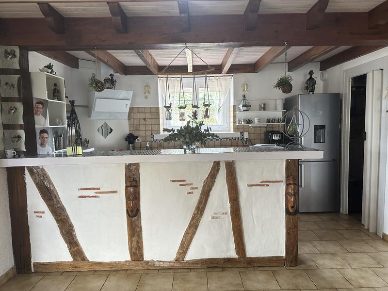 Maison traditionnelle - 216 m² - 5 pièces