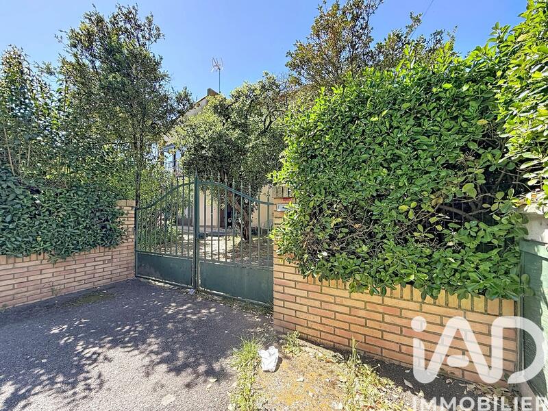 Maison - 159 m² - 7 pièces