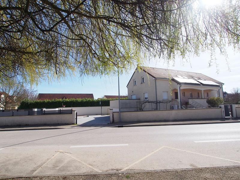 Maison - 176 m² - 7 pièces