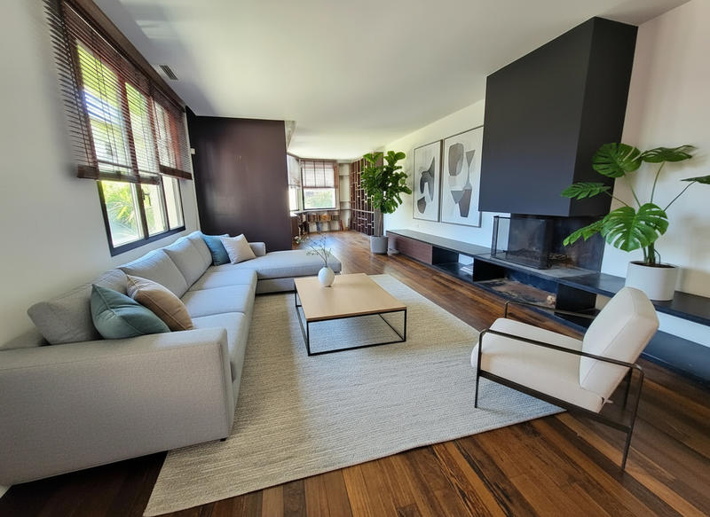 Maison - 301 m² - 8 pièces