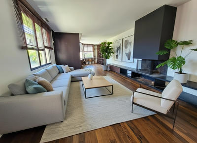 Maison - 301 m² - 8 pièces