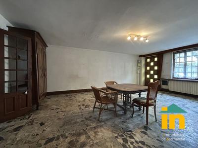 Maison de ville - 122 m² - 3 pièces