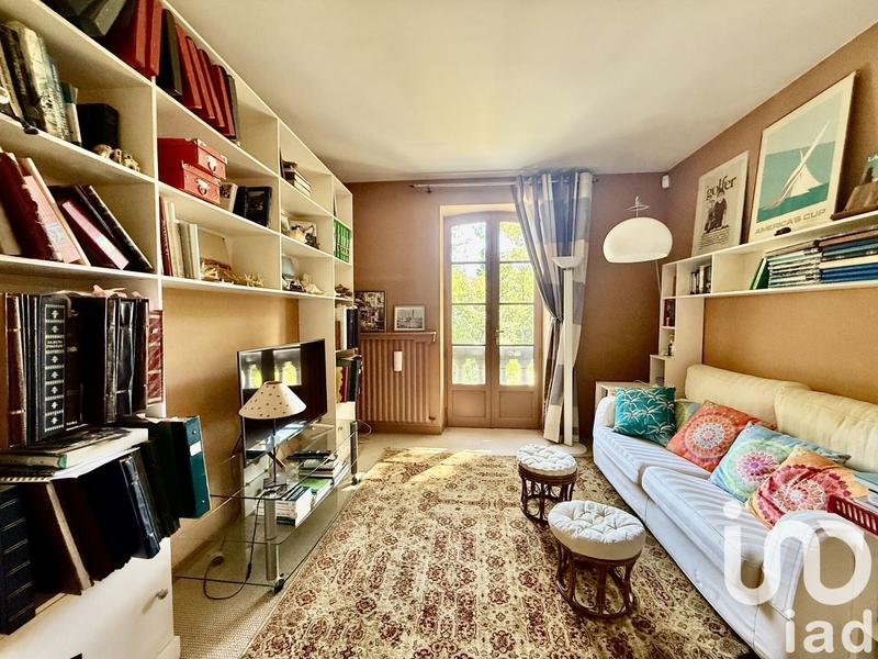 Maison - 237 m² - 5 pièces