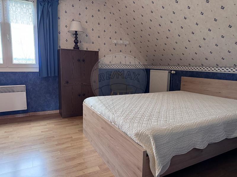 Maison - 183 m² - 8 pièces