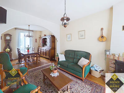 Maison - 88 m² - 5 pièces