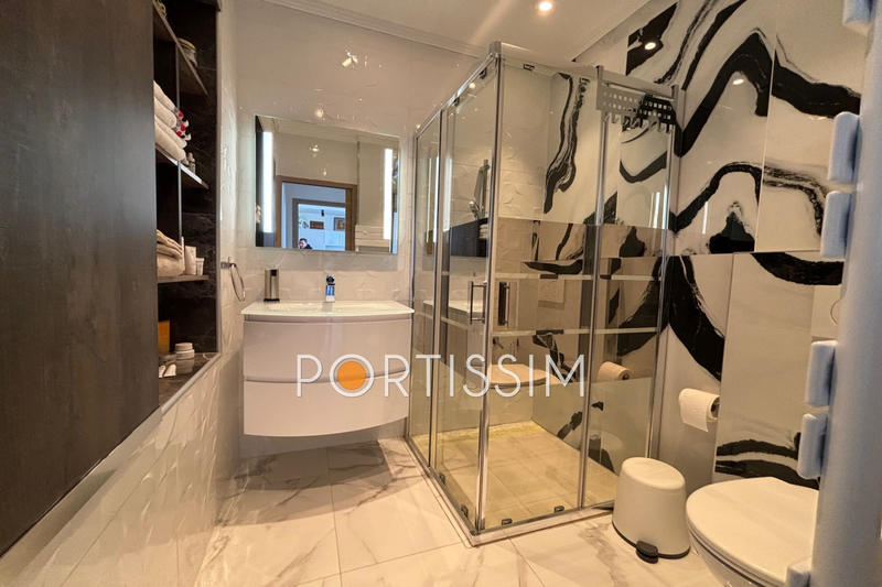 Maison - 138 m² - 5 pièces