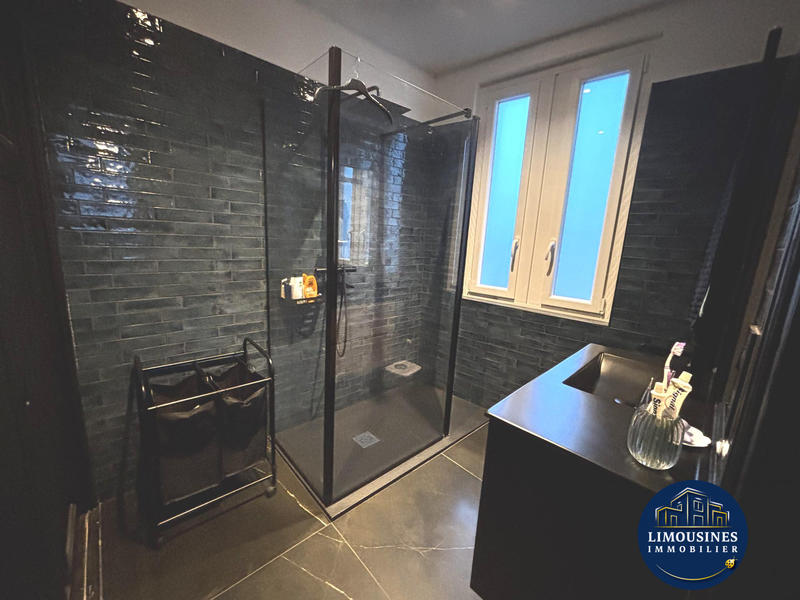 Maison - 132 m² - 6 pièces