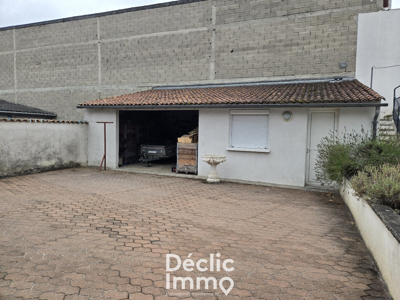 Immeuble de bureaux - 527 m²