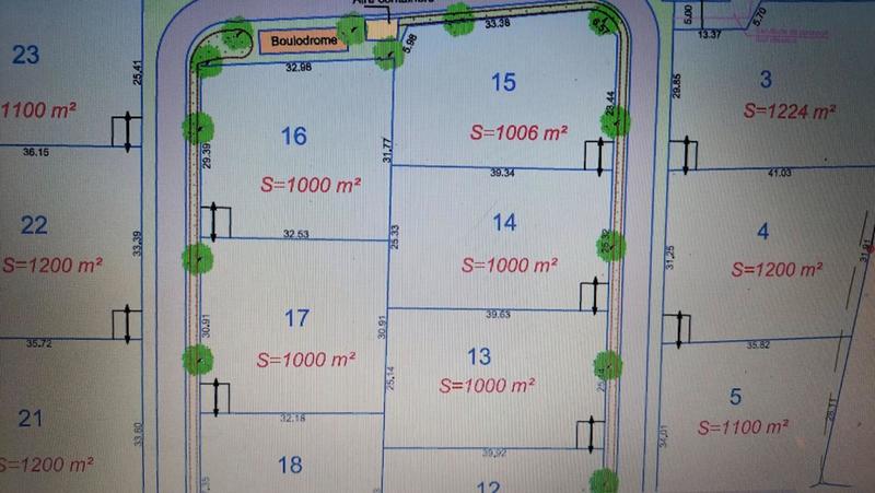 Terrain constructible - 1 200 m²