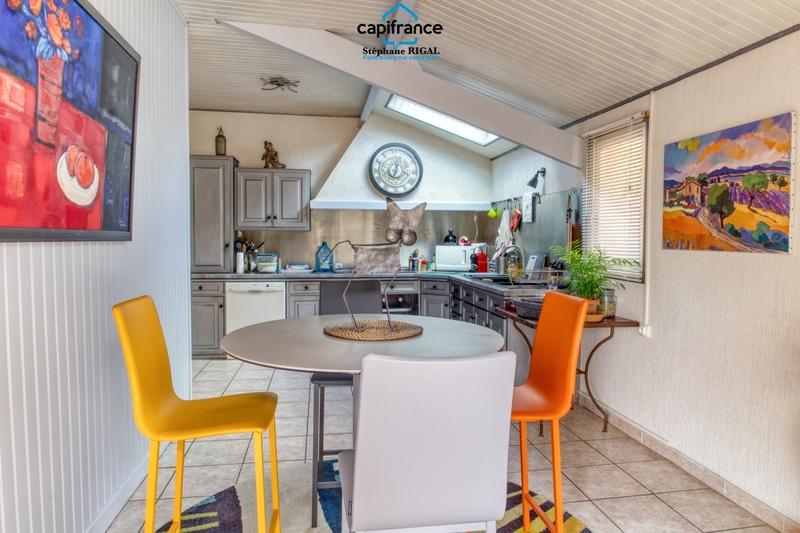 Propriété - 170 m² - 6 pièces