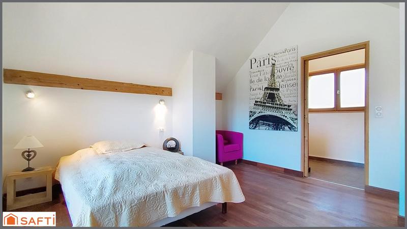 Châlet - 194 m² - 7 pièces