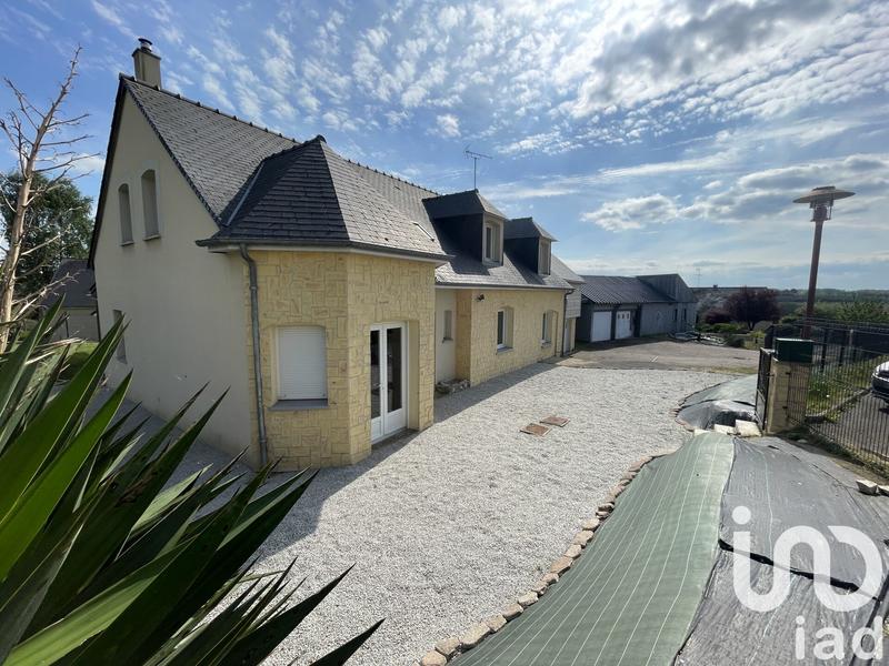 Maison - 205 m² - 5 pièces