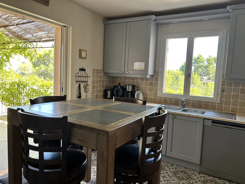 Villa - 180 m² - 6 pièces