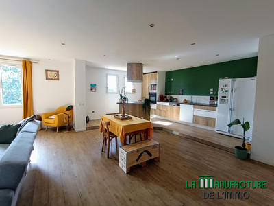 Appartement - 109 m² - 4 pièces