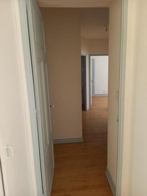 Appartement - 80 m² - 3 pièces