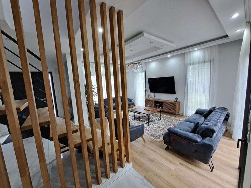 Maison - 150 m² - 6 pièces