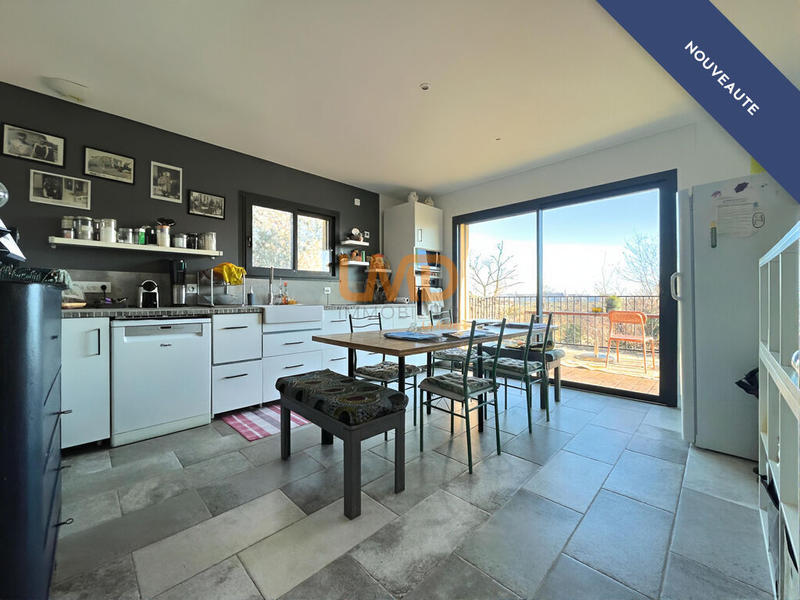 Maison - 125 m² - 5 pièces