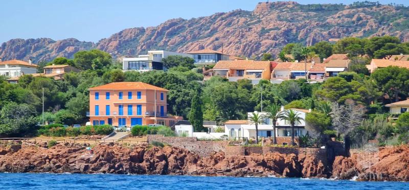 Immeuble - 22 pièces