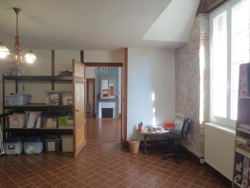 Maison - 345 m² - 12 pièces