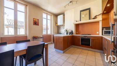 Appartement - 159 m² - 5 pièces