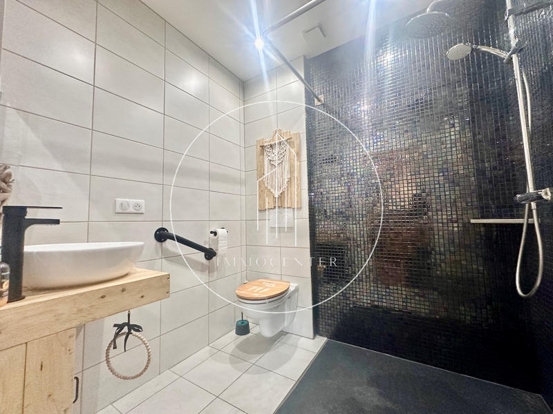 Villa - 190 m² - 7 pièces