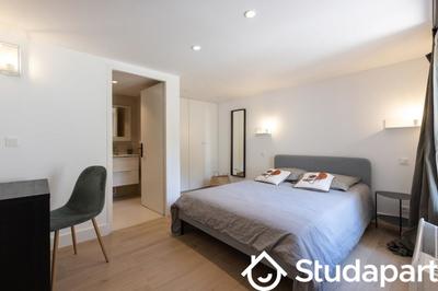 Chambre - 15 m² - 1 pièce