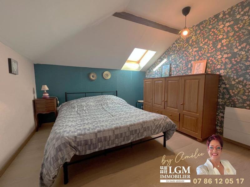 Maison - 230 m² - 6 pièces