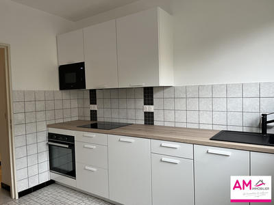 Appartement - 85 m² - 4 pièces