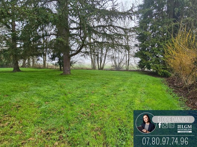 Maison - 390 m² - 10 pièces