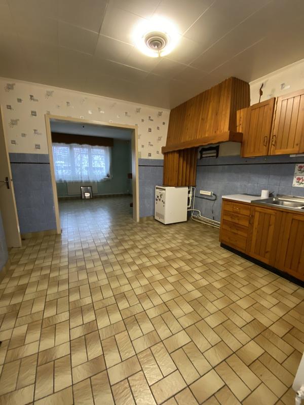 Maison traditionnelle - 94 m² - 5 pièces