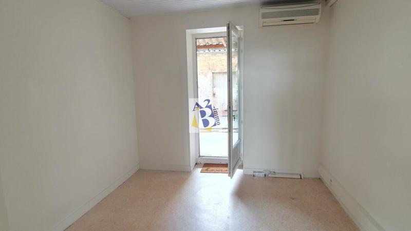 Immeuble - 113 m² - 1 pièce