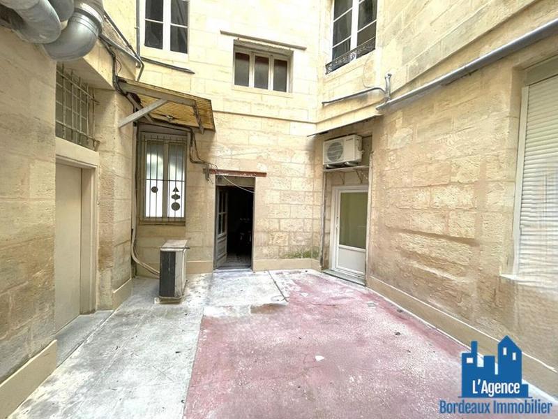 Appartement - 140 m² - 5 pièces