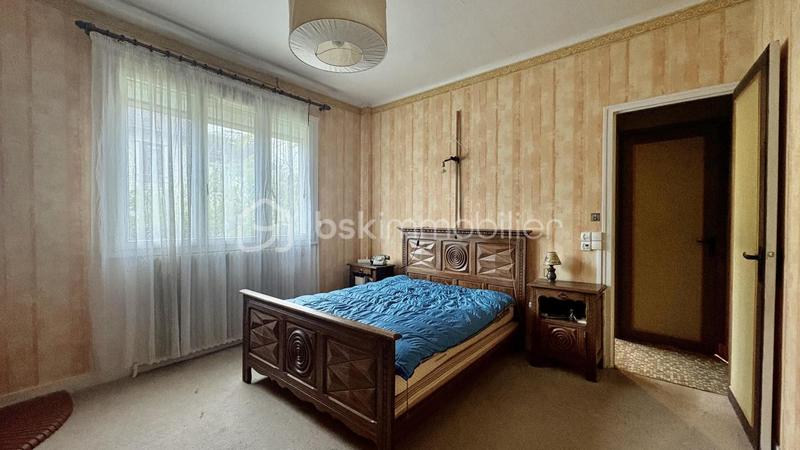 Maison traditionnelle - 93 m² - 5 pièces