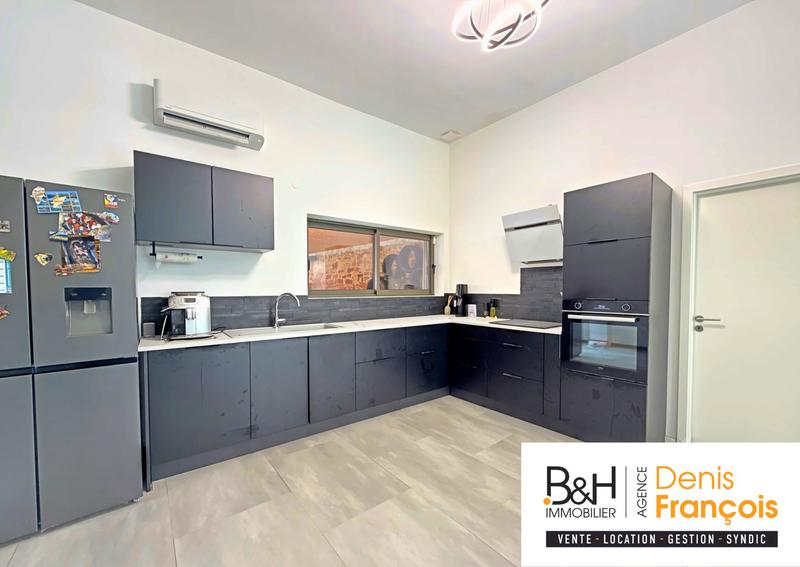 Maison - 111 m² - 4 pièces