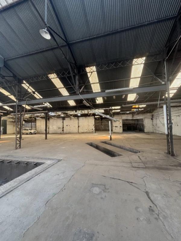 Immeuble - 2 800 m² - 1 pièce