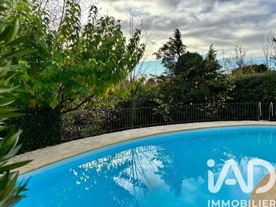 Maison - 133 m² - 6 pièces