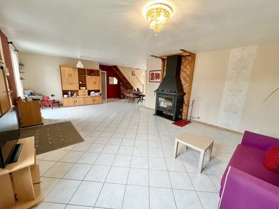 Maison - 142 m² - 6 pièces