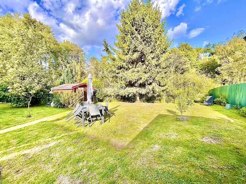 Maison - 95 m² - 5 pièces